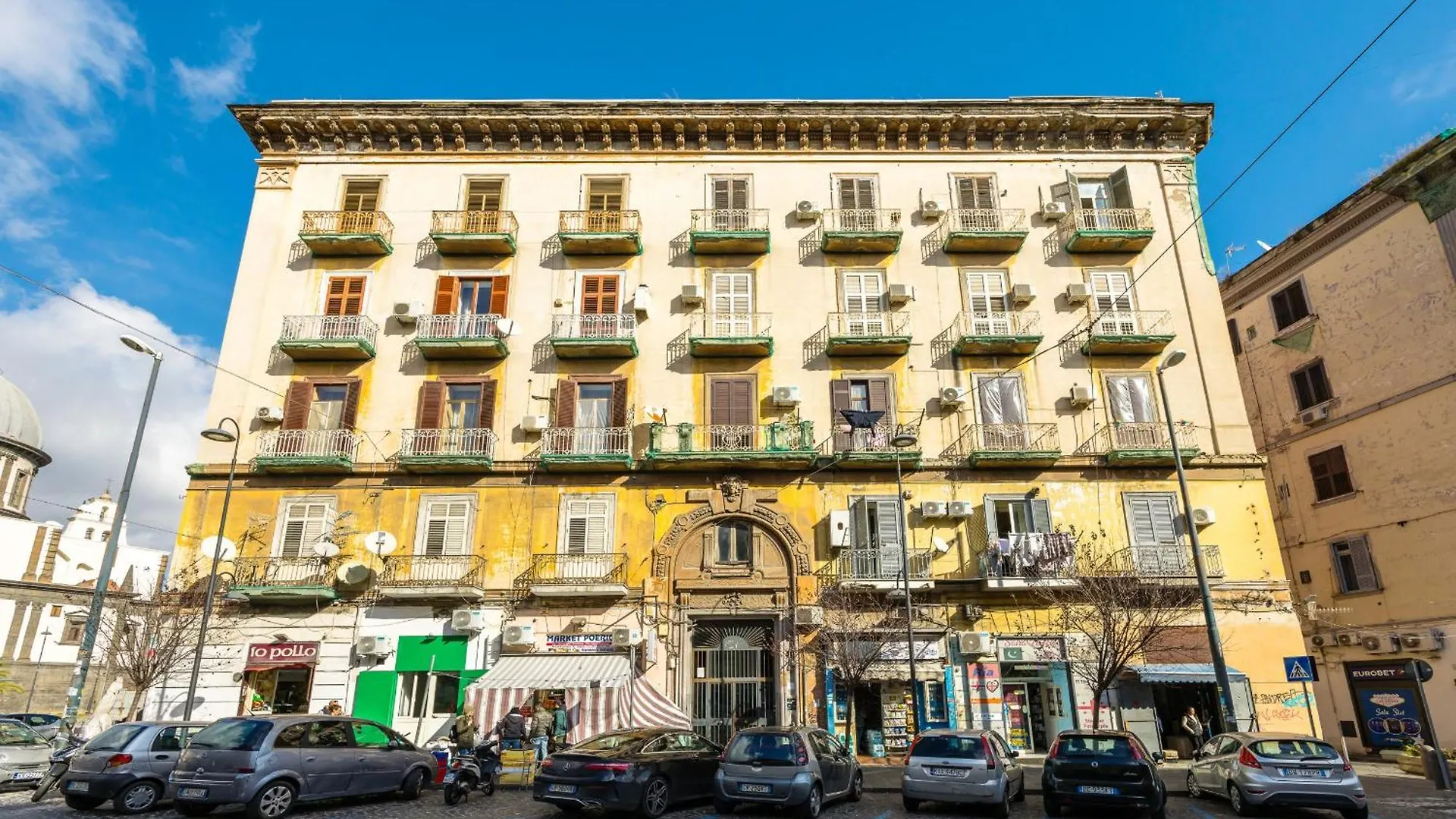 Casa Raffaela With Terrace By Wonderful Italy Apartment Naples Italy