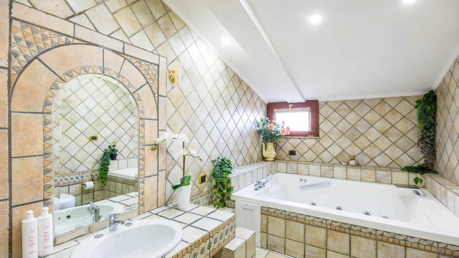Casa Raffaela With Terrace By Wonderful Italy Apartment Naples