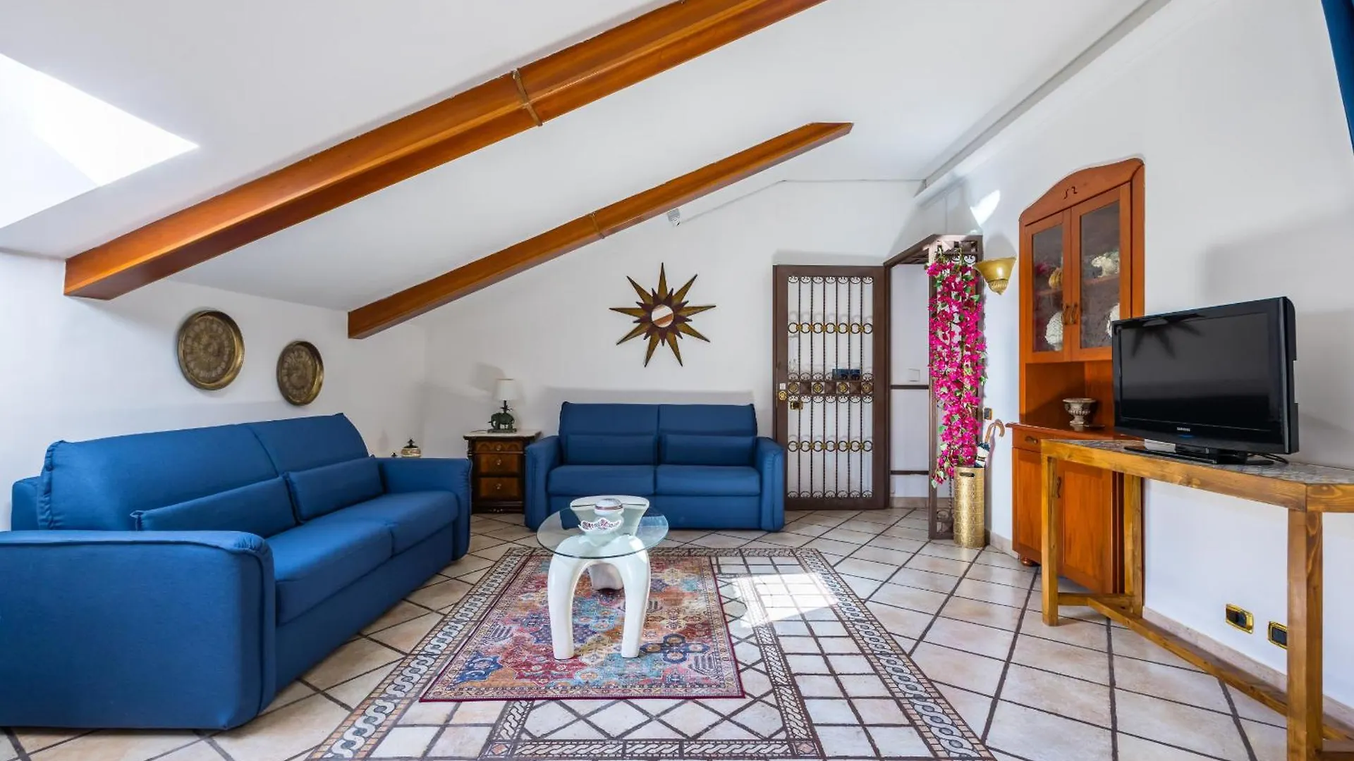 Casa Raffaela With Terrace By Wonderful Italy Apartment Naples