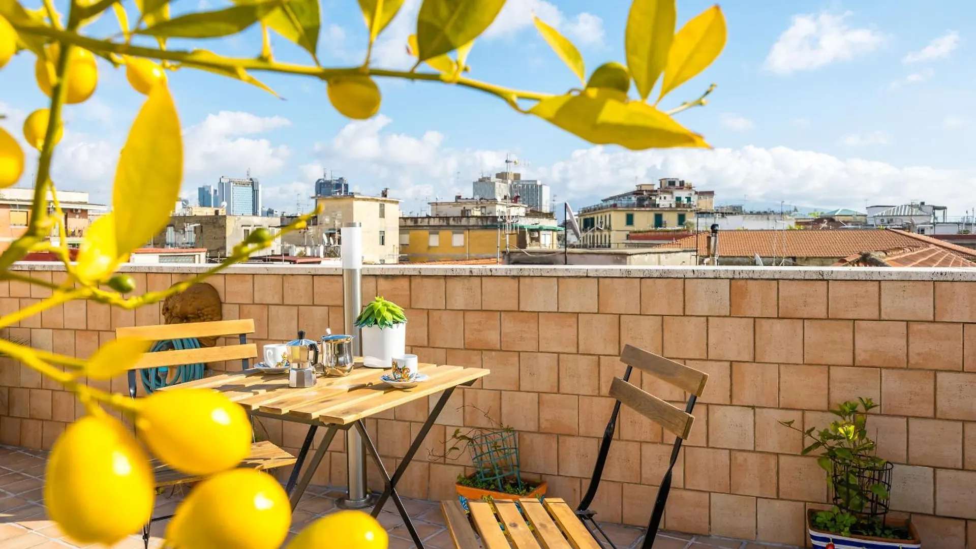 Casa Raffaela With Terrace By Wonderful Italy Apartment Naples